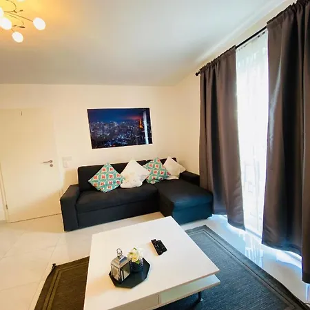 Bed & Breakfast Moderne Im Rhein-main-gebiet 3*